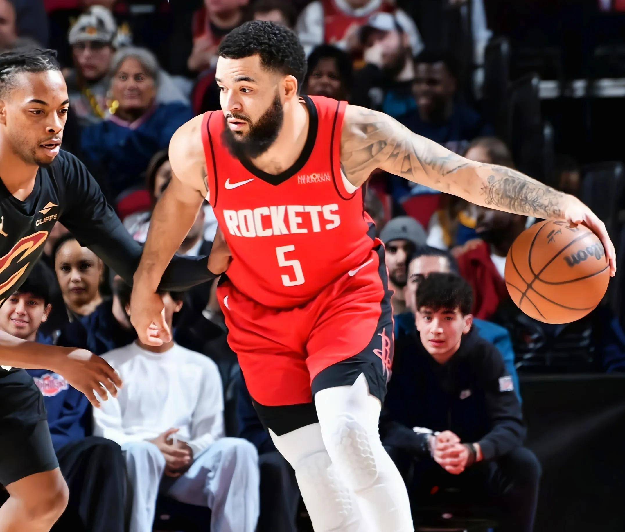 悟空体育-火箭击败国王,约翰士季单场发挥进攻全面