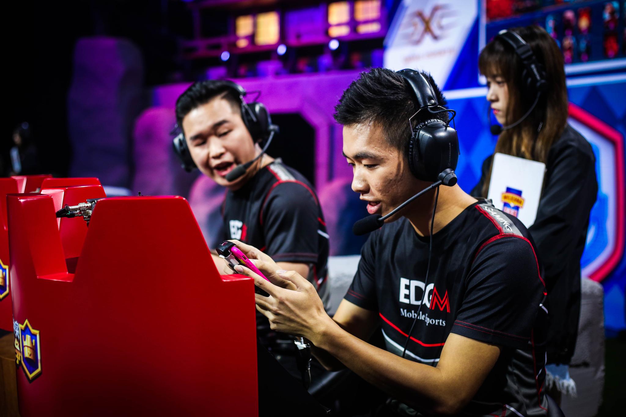 悟空体育-豪门对抗再开战,捉对厮杀鏖战赛场谁能分出胜负