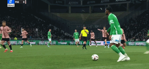 孔特雷拉表现抢眼,圣埃蒂安大胜尼斯 孔特雷拉表现抢眼,圣埃蒂安大胜尼斯