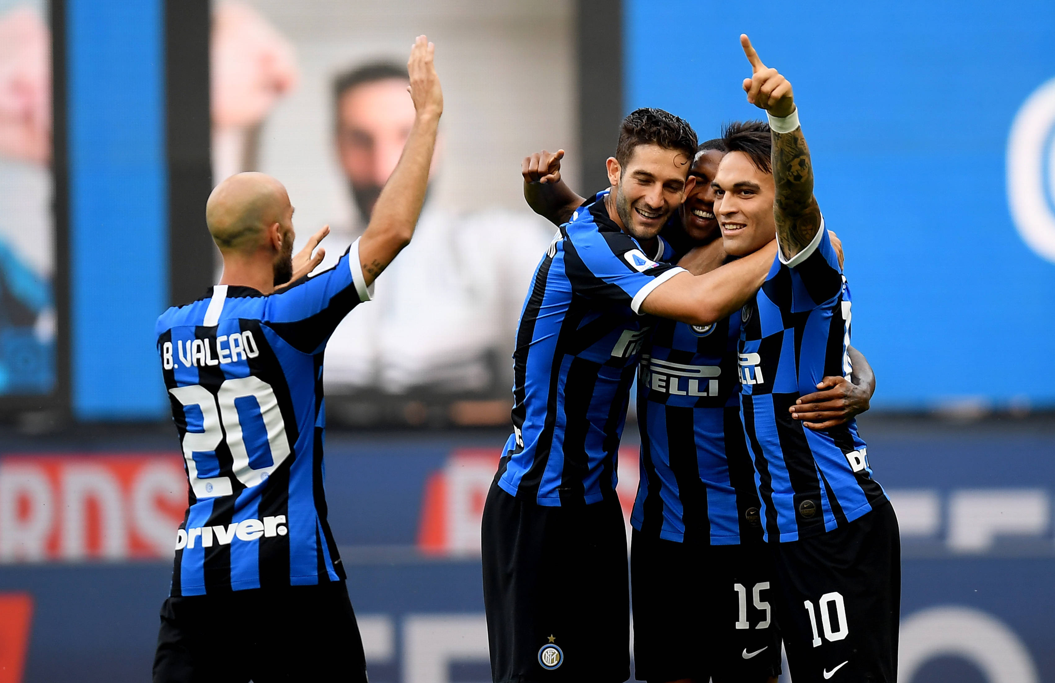 悟空体育-巴勒莫客场全身而退，拉齐奥再遭失利