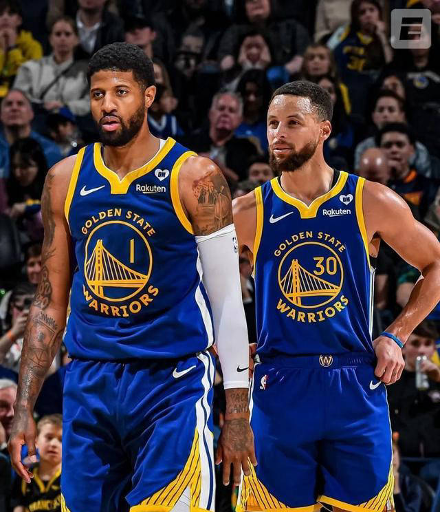 勇士球星复出,对阵鹈鹕展开鏖战 勇士球星复出,对阵鹈鹕展开鏖战