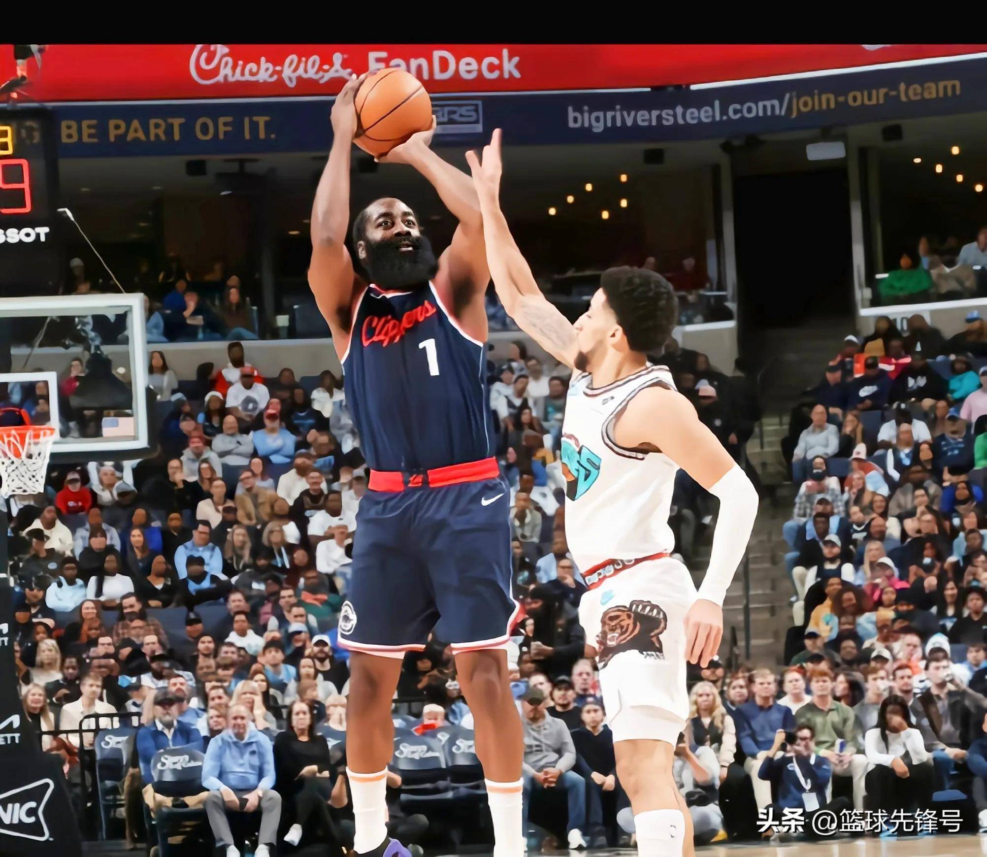 悟空体育官方网站-开拓者客场不敌掘金,遭遇失利