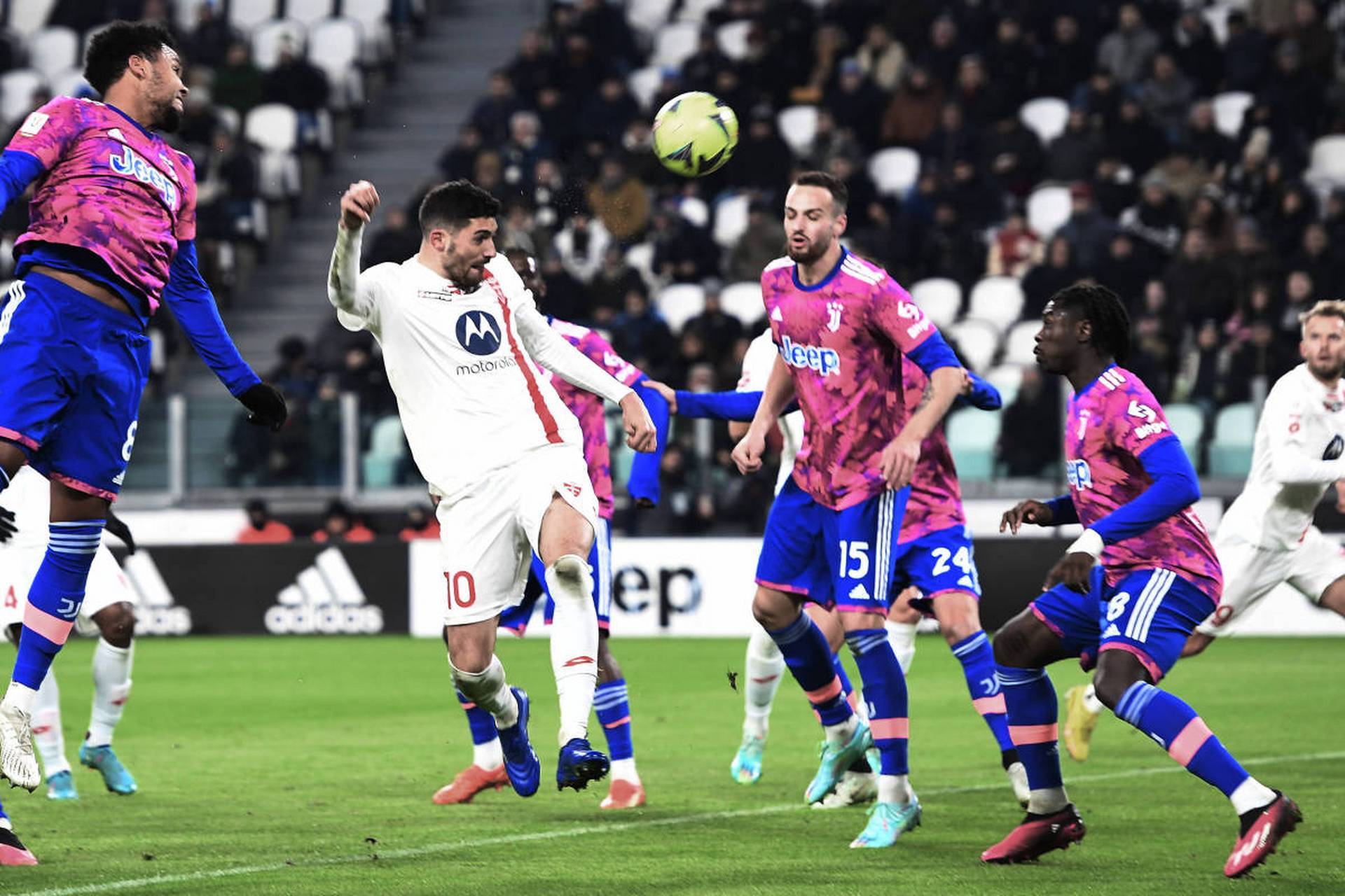 悟空体育官网-精彩比赛!比利亚雷亚尔击败西班牙人