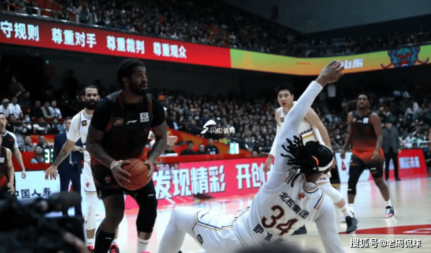 全国篮球锦标赛黑山男队突破夺冠 全国篮球锦标赛黑山男队突破夺冠