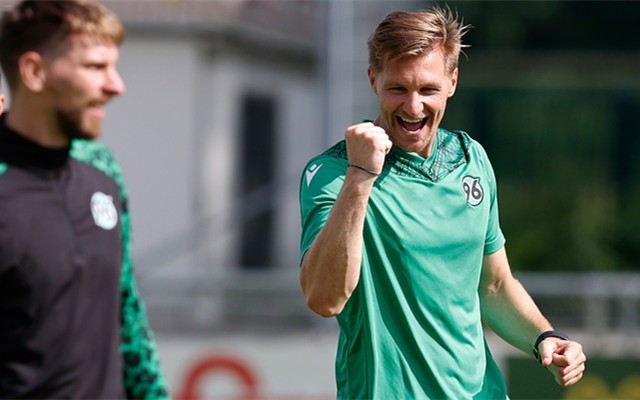 汉诺威96将在不莱梅争夺三分 汉诺威96将在不莱梅争夺三分