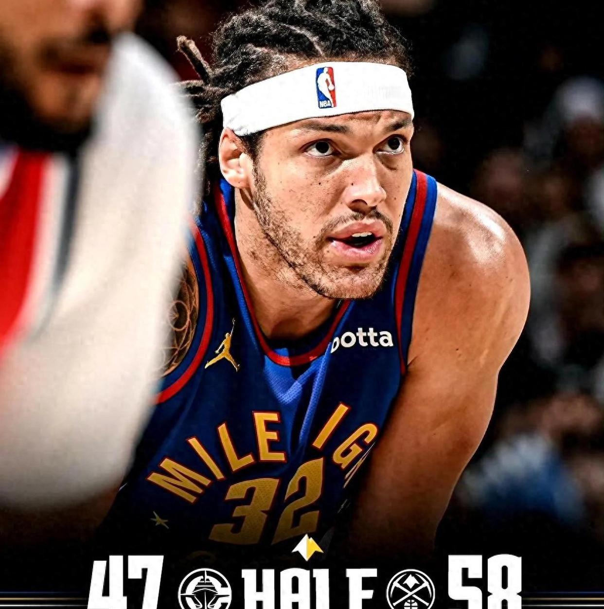 快船球员因伤缺席关键对决,暂时困境 快船球员因伤缺席关键对决,暂时困境