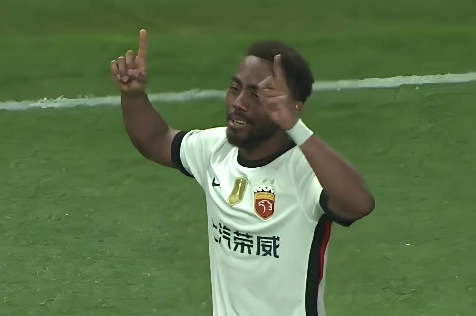 泰国球队赢球无功，被中超球队击溃