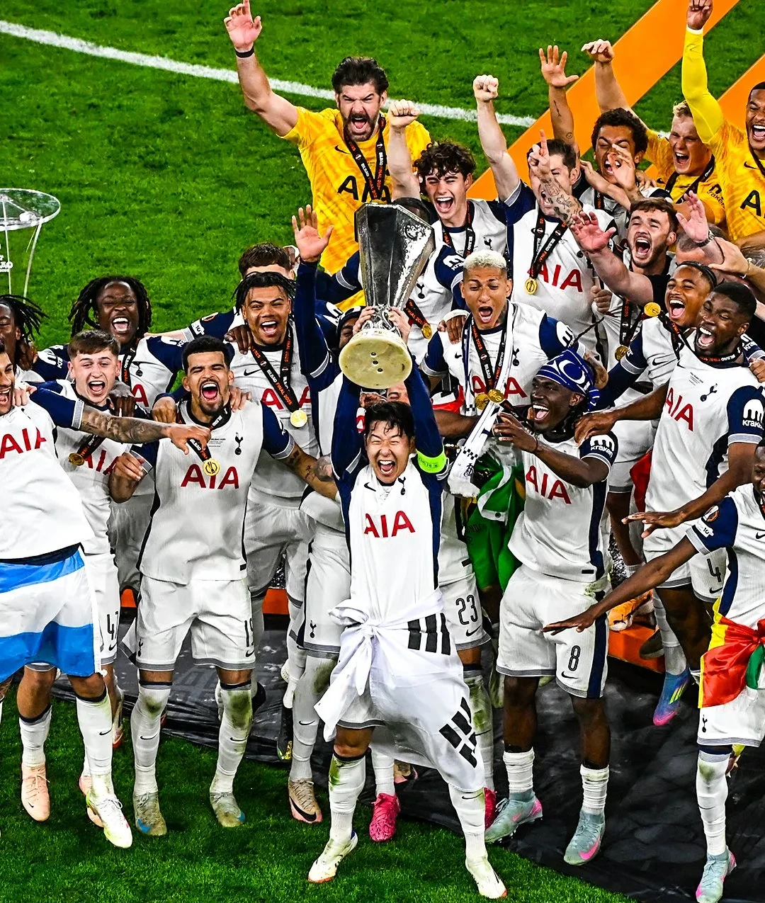 利物浦再战英超主场,球迷期待看到球队新一轮蝉联冠军 利物浦再战英超主场,球迷期待看到球队新一轮蝉联冠军