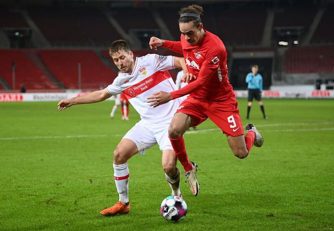 莱比锡红牛客场逆袭,再次登顶德甲榜首 莱比锡红牛客场逆袭,再次登顶德甲榜首